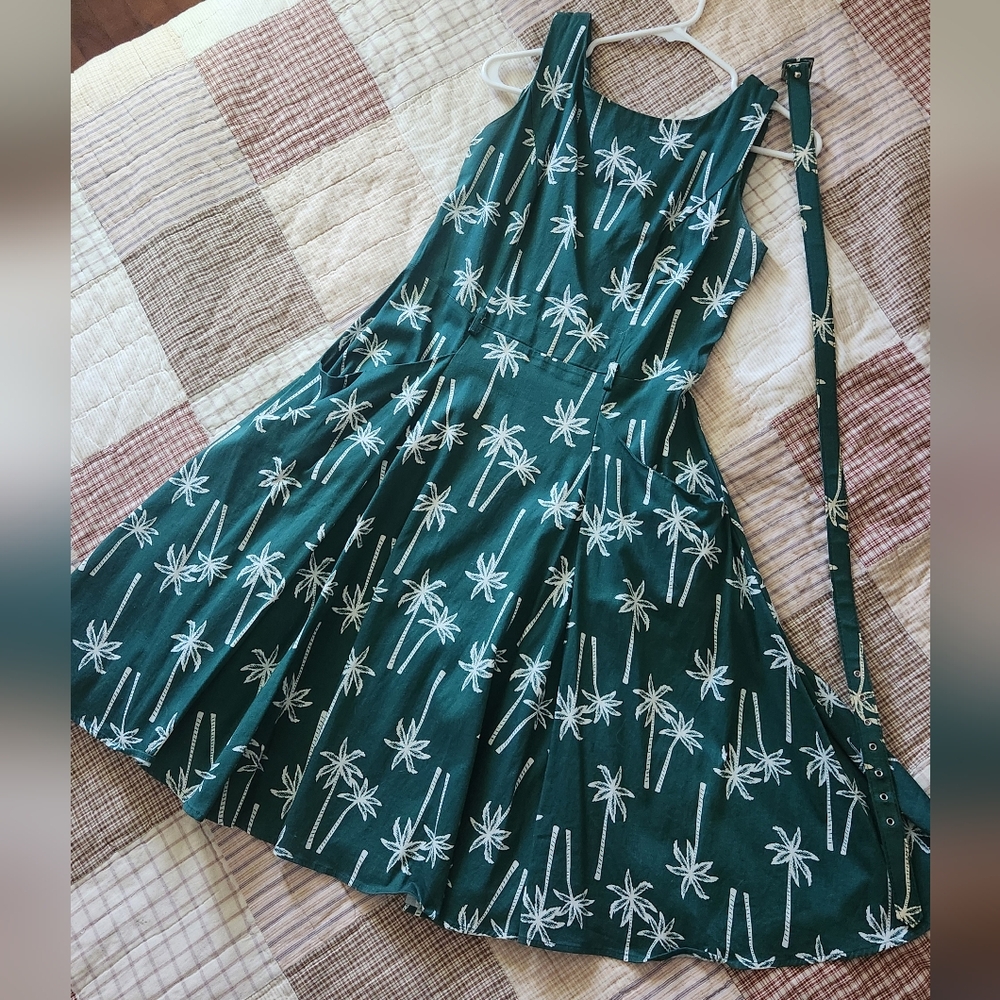 High Neckline Collectif Dark Teal Palmtree With Belt